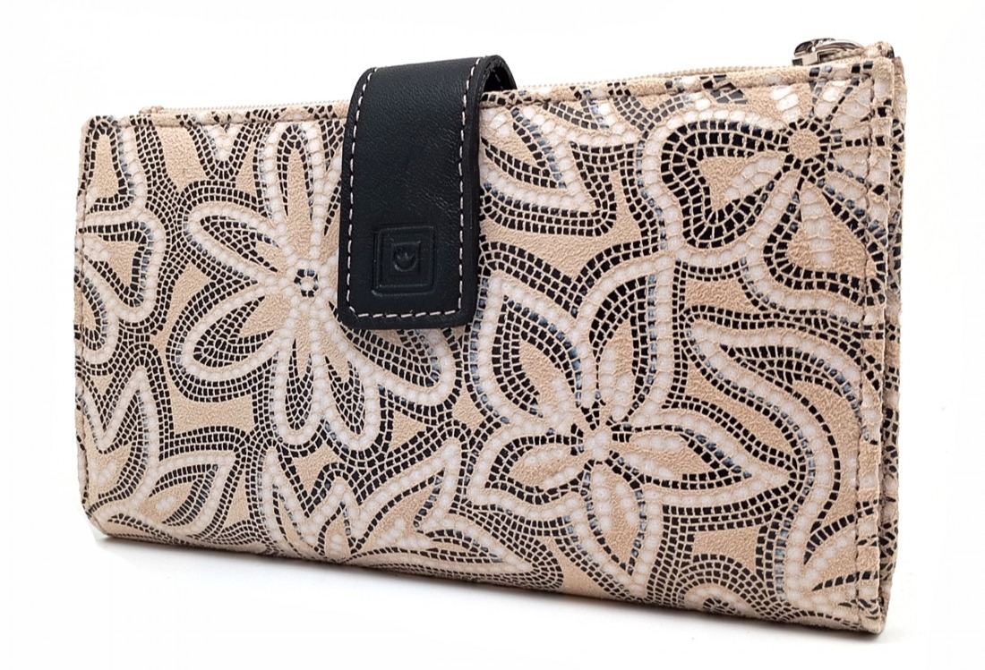 cartera beige mujer